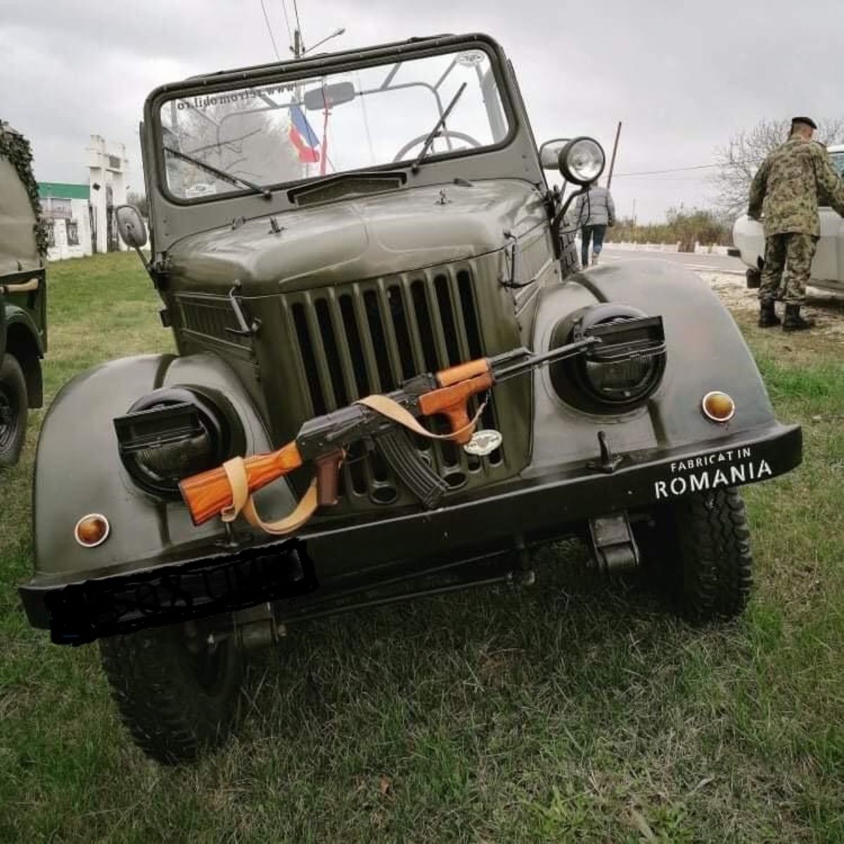 Transfer with vintage military car